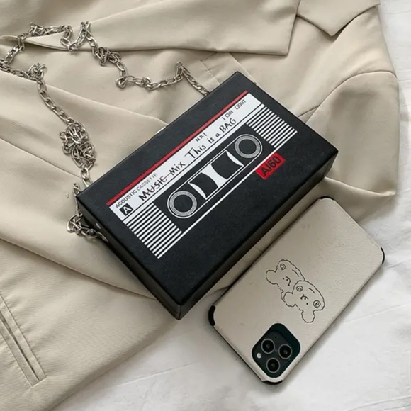 NWT Bloggers Favorite black faux-leather mix tape crossbody bag new with tags - Picture 4 of 4